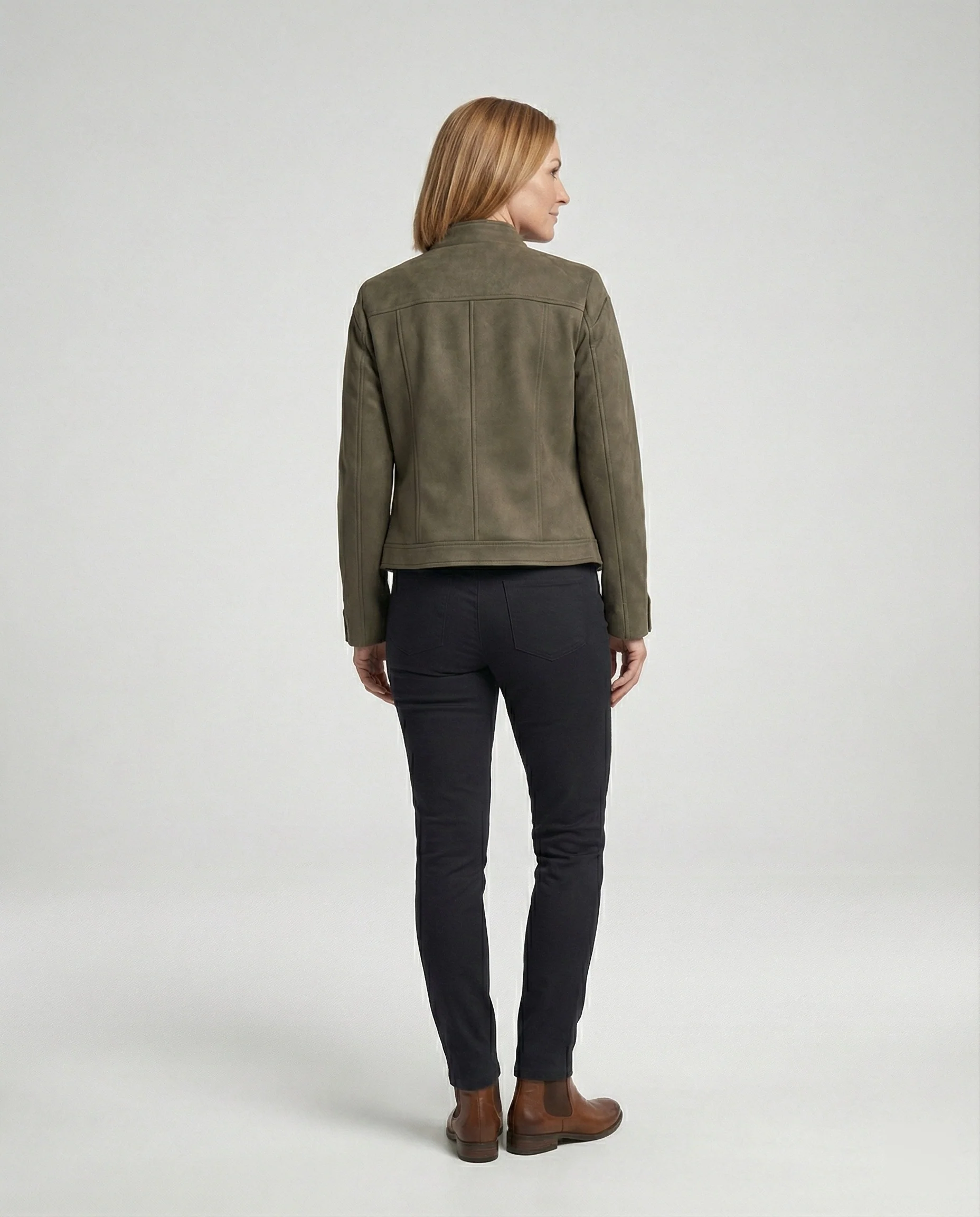 Damen kurze Velourslederjacke mit markanten Teilungsnähten hohem Stehkragen und Zweiwege-Reißverschluss Heidi-Mode - Image 4