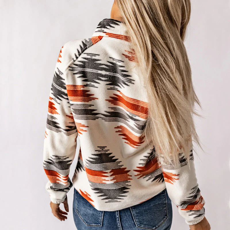Damen Kuschelige Fleecejacke mit Modernem Muster und Praktischen Druckknöpfen Heidi-Mode - Image 3