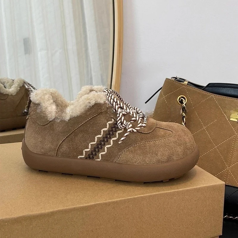 Damen Kuschelige Hausschuhe aus hochwertigem Wildleder mit flauschigem Innenfutter Heidi Mode - Image 4