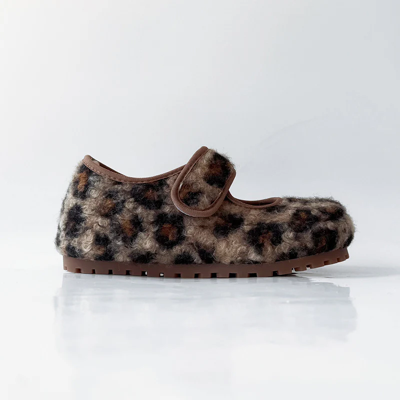Damen Kuschelige Hausschuhe mit verstellbarem Riemen und weichem Innenfutter Heidi Mode - Image 5