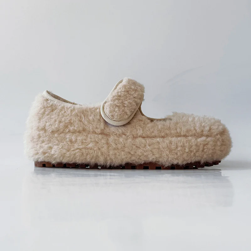 Damen Kuschelige Hausschuhe mit verstellbarem Riemen und weichem Innenfutter Heidi Mode - Image 6