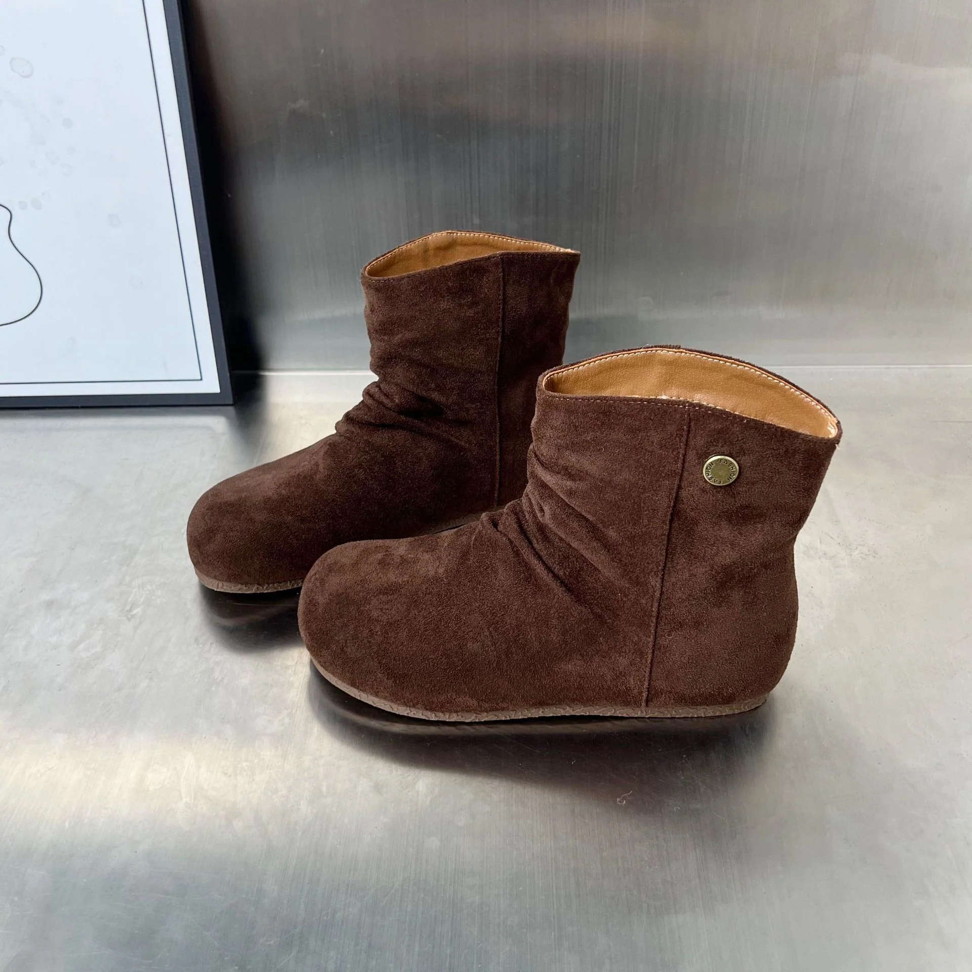 Damen kuschelige Wildleder-Stiefel mit flexiblem Knöchelbereich und rutschfester Sohle Heidi Mode - Image 7