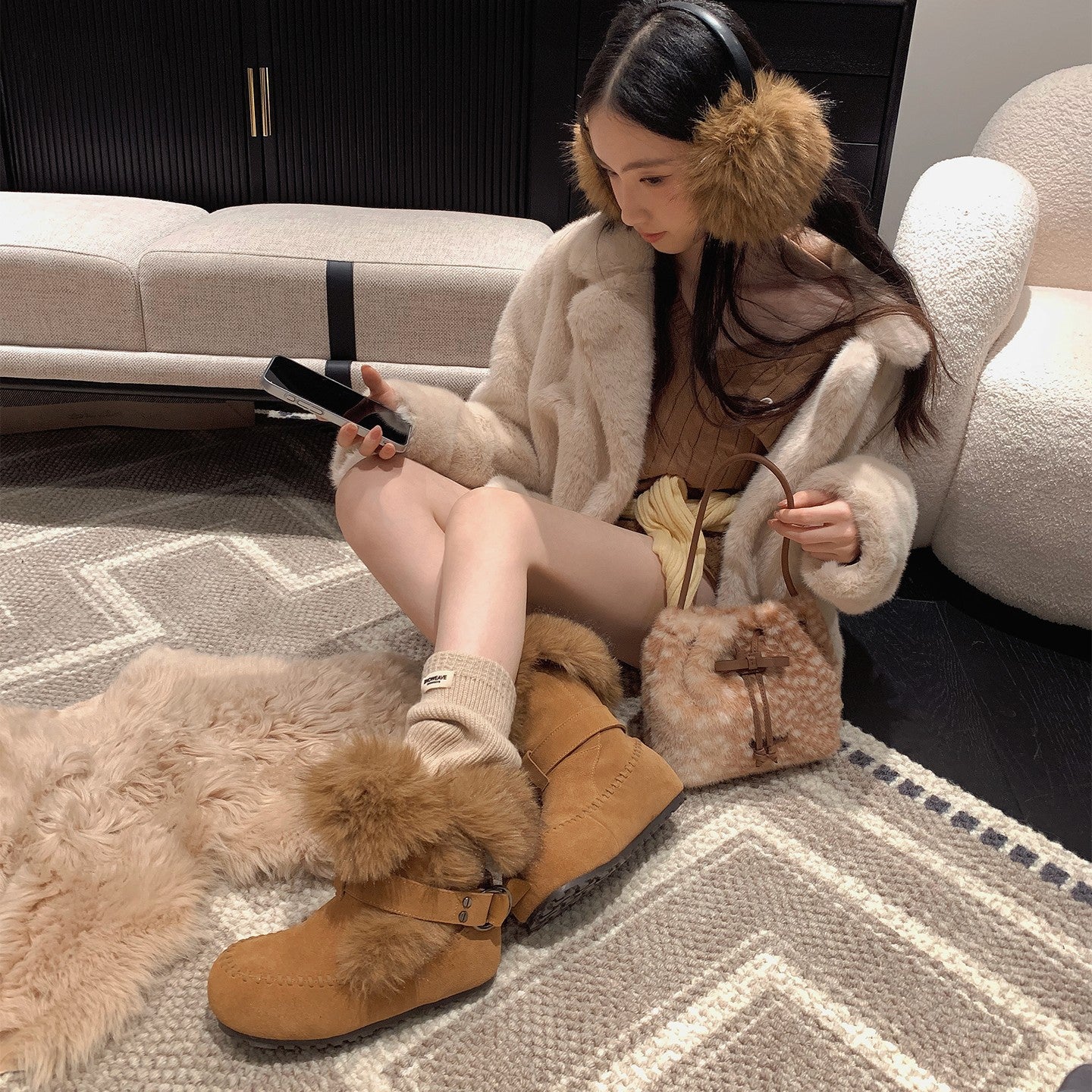 Damen kuschelige Winterboots mit weichem Innenfutter und modischem Fellrand Heidi Mode - Image 2
