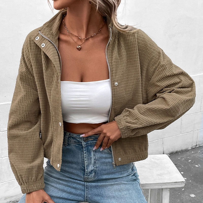 Damen Lässige Kapuzenjacke Aus Strukturiertem Material mit Reißverschluss Heidi-Mode - Image 7