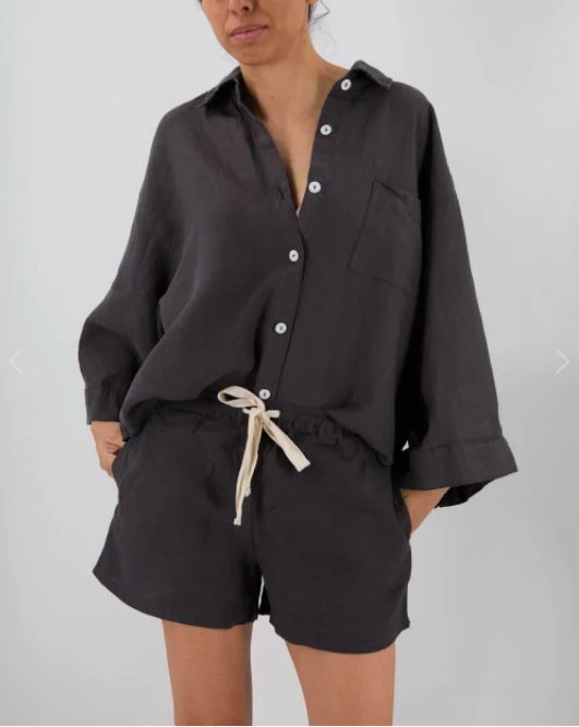 Damen Lässige Leinenbluse mit bequemen Schnitt und praktischen Taschen Heidi-Mode - Image 2