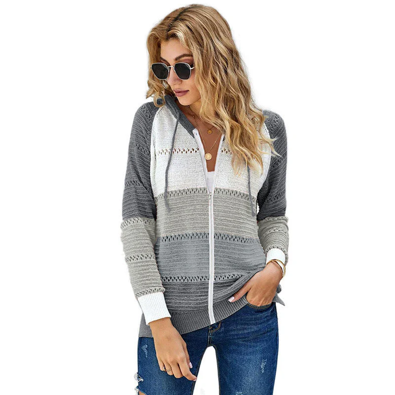 Damen Lässige Strickjacke mit Kapuze und Dekorativem Lochmuster Heidi-Mode - Image 12