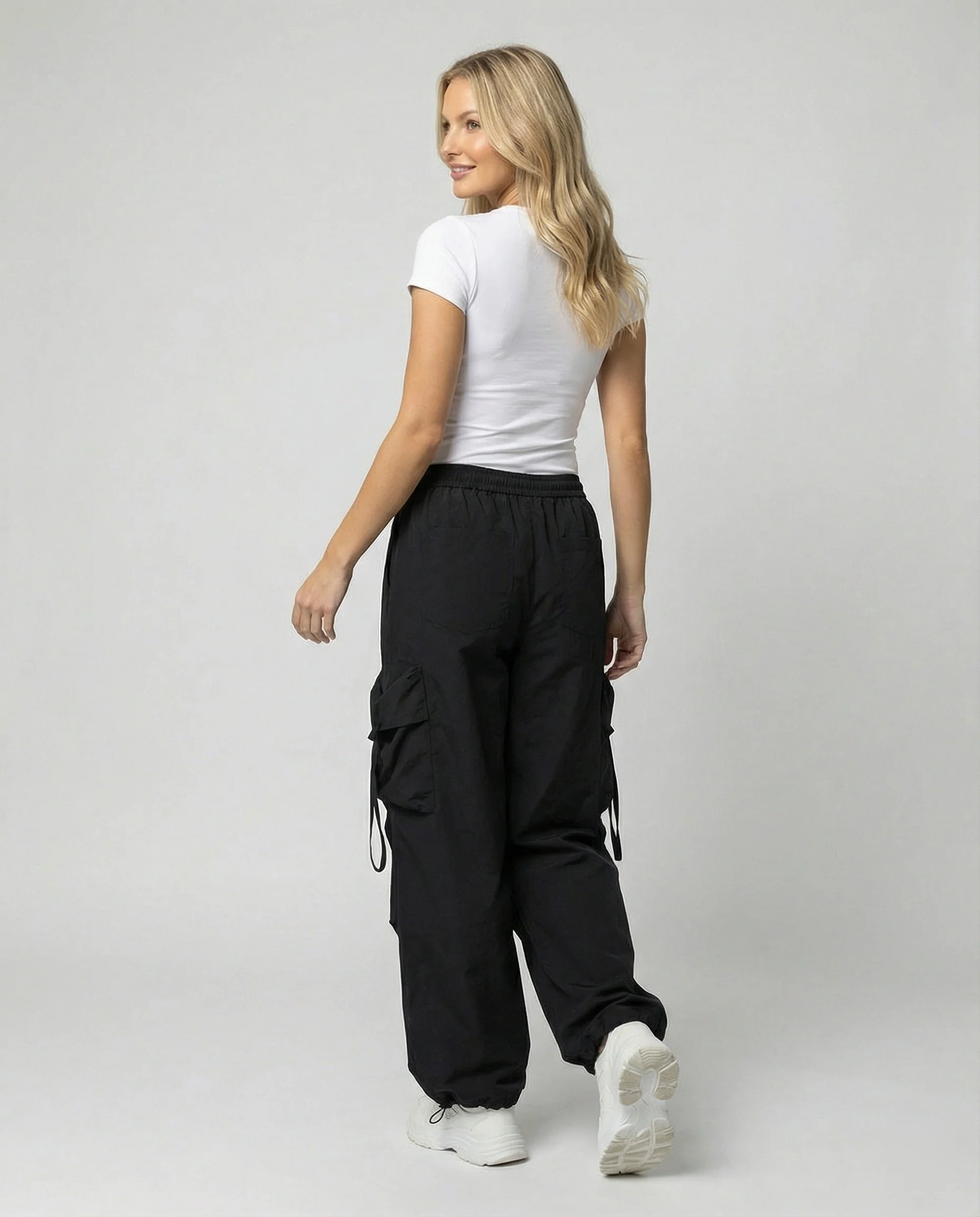 Damen lässige Utility-Palazzohose mit hohem Komfortbund, aufgesetzten Mehrfachtaschen und abgesteppten Kniefalten Heidi-Mode - Image 4