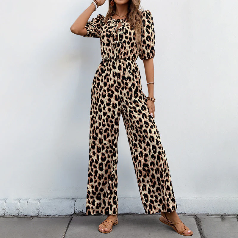 Damen Lässiger Jumpsuit mit Leo-Muster und Schulterfreien Puffärmeln Heidi-Mode - Image 2