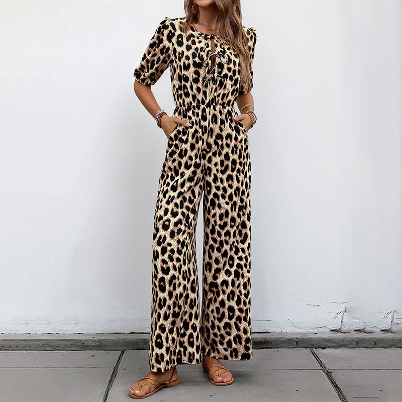 Damen Lässiger Jumpsuit mit Leo-Muster und Schulterfreien Puffärmeln Heidi-Mode - Image 3