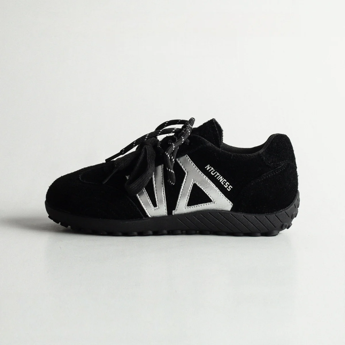 Damen Lauf Sneakers mit Sportlichem Design und Hochwertigem Wildleder Heidi Mode - Image 6