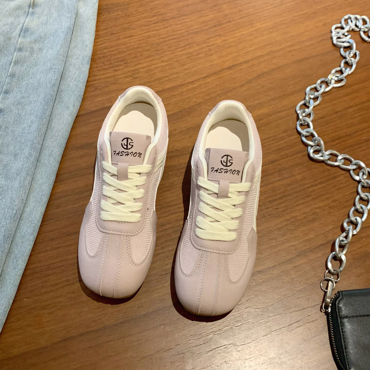 Damen Leichte Freizeitsneaker mit atmungsaktivem Netzmaterial und flexibler Sohle Heidi Mode - Image 3