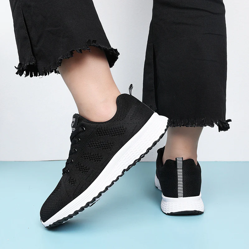Damen Leichte und atmungsaktive Sport Sneakers mit flexibler Laufsohle Heidi Mode - Image 2