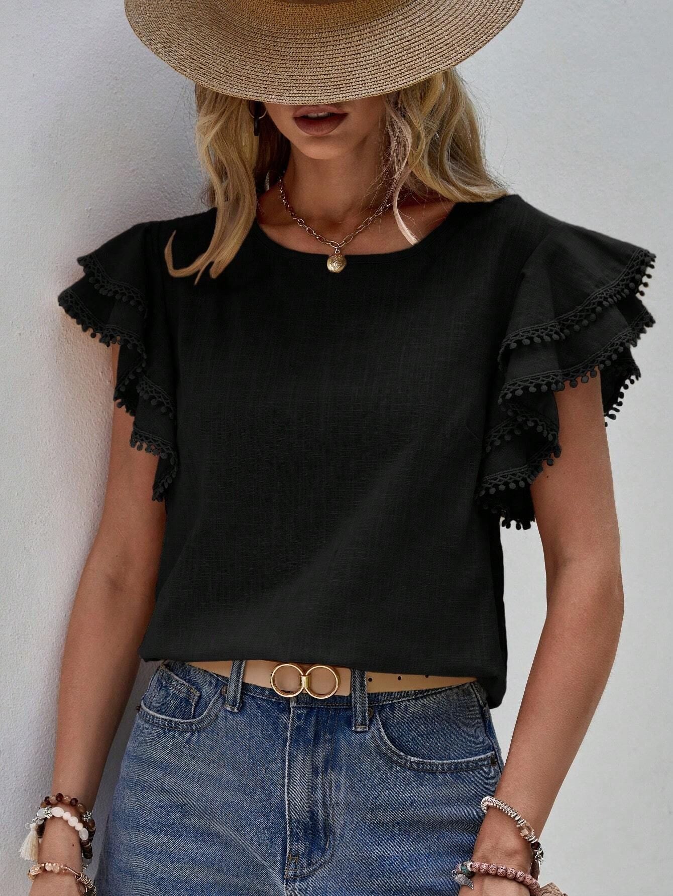 Damen Leichtes Oberteil mit Verspielten Rüschen und Dekorativem Saum Heidi-Mode - Image 8