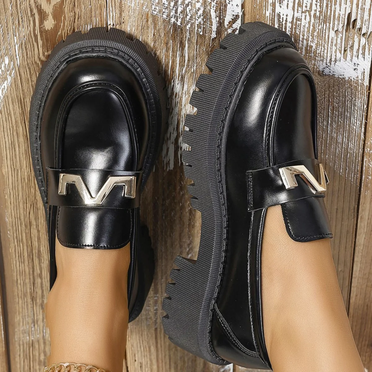 Damen Loafers mit robustem Profilsohle und modischem Schnallen-Detail Heidi Mode - Image 4