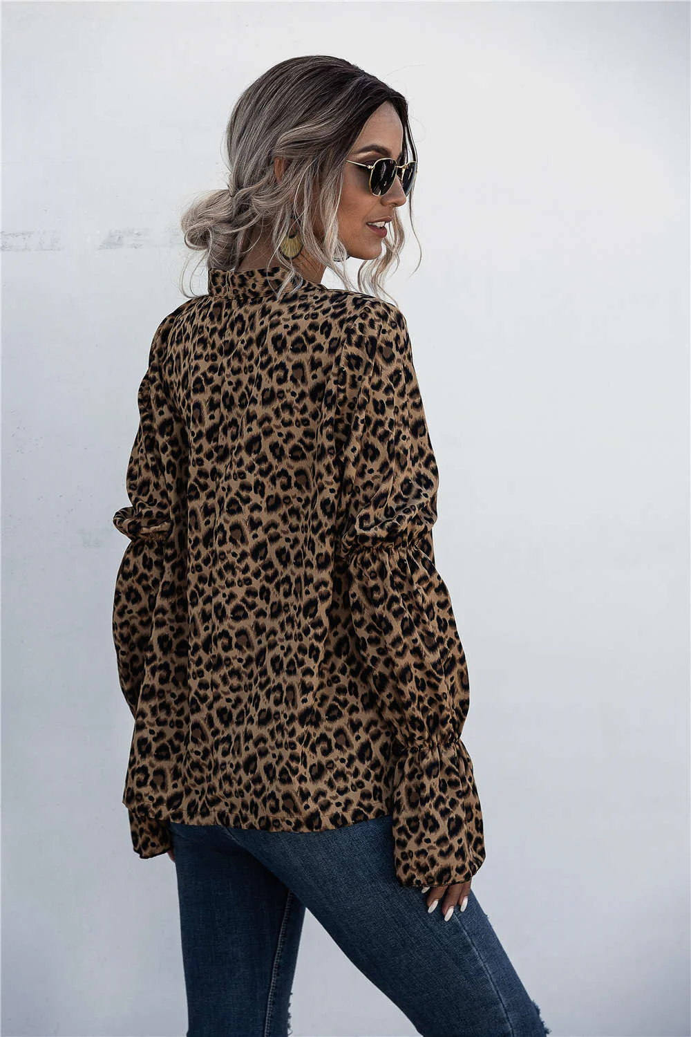 Damen Lockere Bluse mit weitem Ärmel und modischem Leomuster Heidi-Mode - Image 4