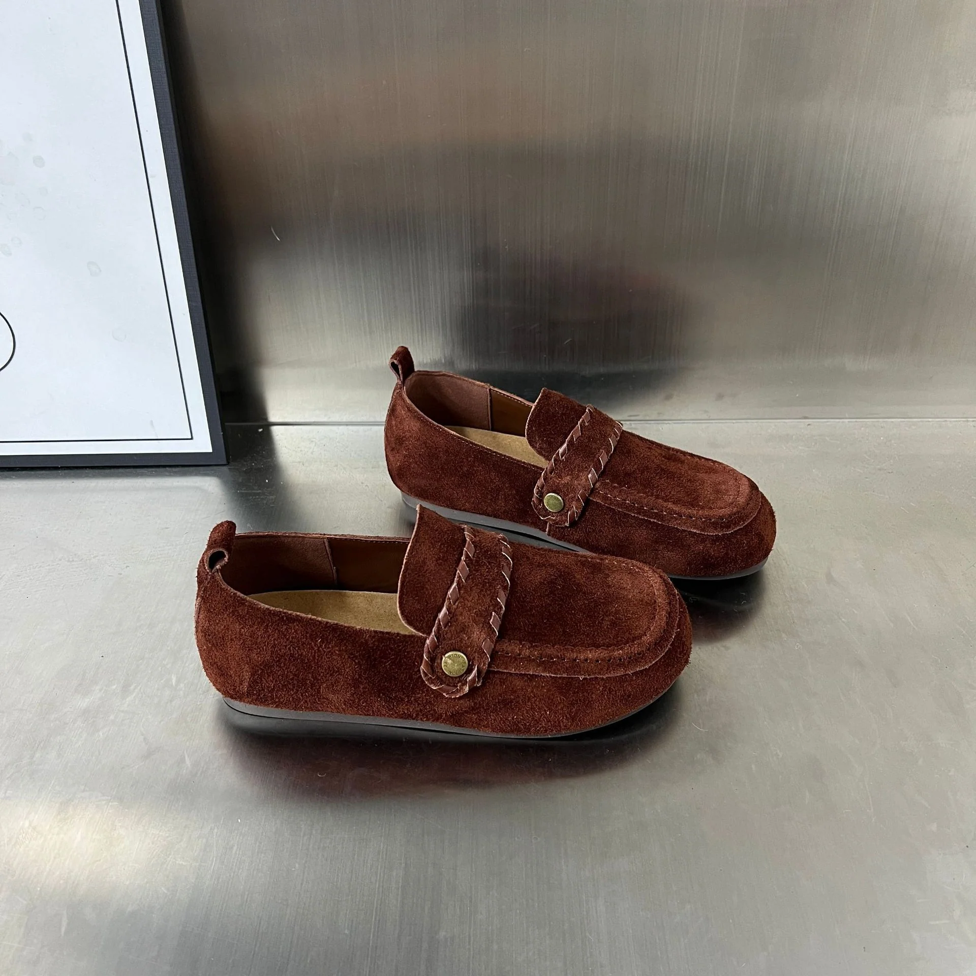 Damen Luxuriöse Wildleder Mokassins mit modischer Schnallenverzierung Heidi Mode - Image 4
