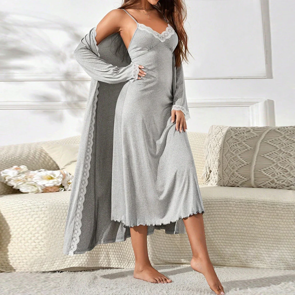 Damen Luxuriöses Nachthemd mit Elegantem Spitzenbesatz und Langem Cardigan Heidi-Mode - Image 2