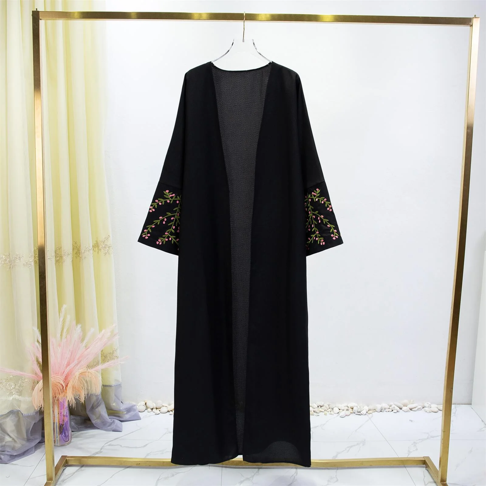 Damen Luxus Kimono Mantel mit Feinen Stickdetails Heidi-Mode - Image 4