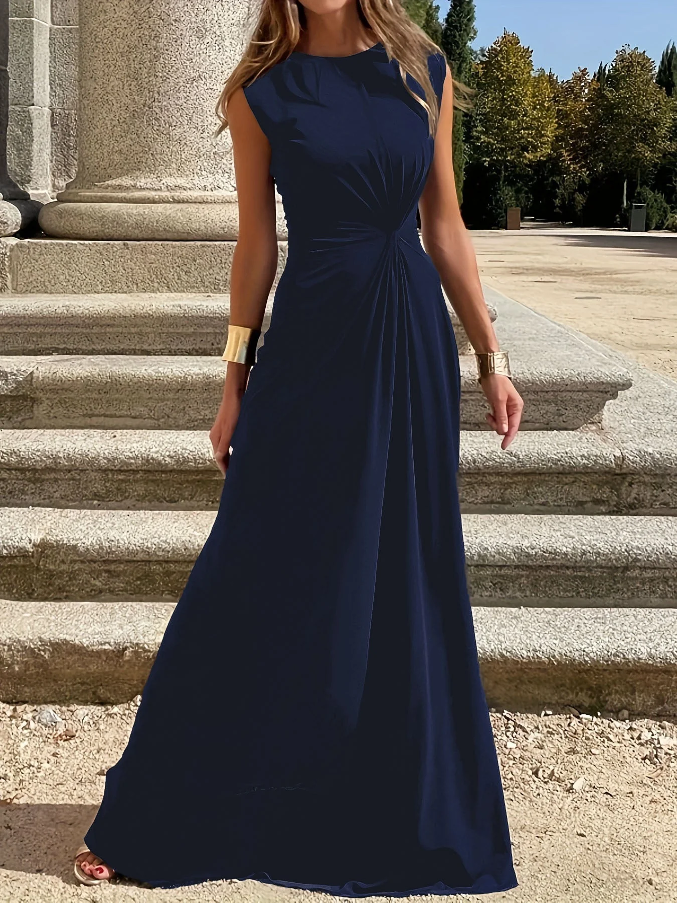 Damen Maxikleid mit Elegantem Knoten-Detail und Fließendem Schnitt Heidi-Mode - Image 11