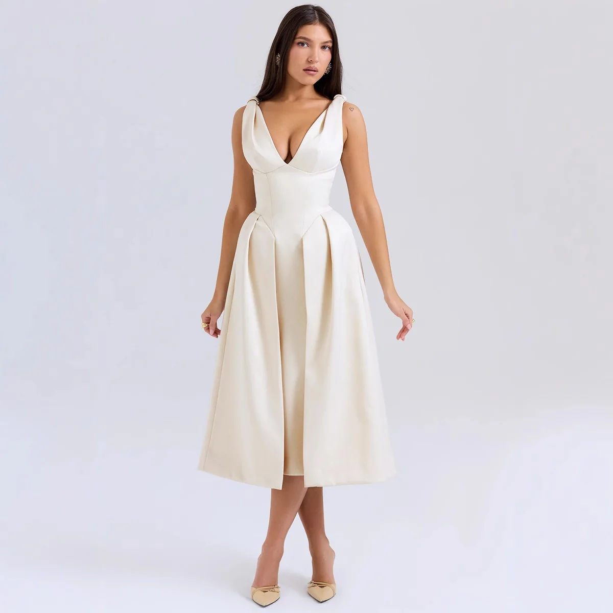 Damen Maxikleid mit elegantem V-Ausschnitt und strukturiertem Rock Heidi-Mode - Image 3