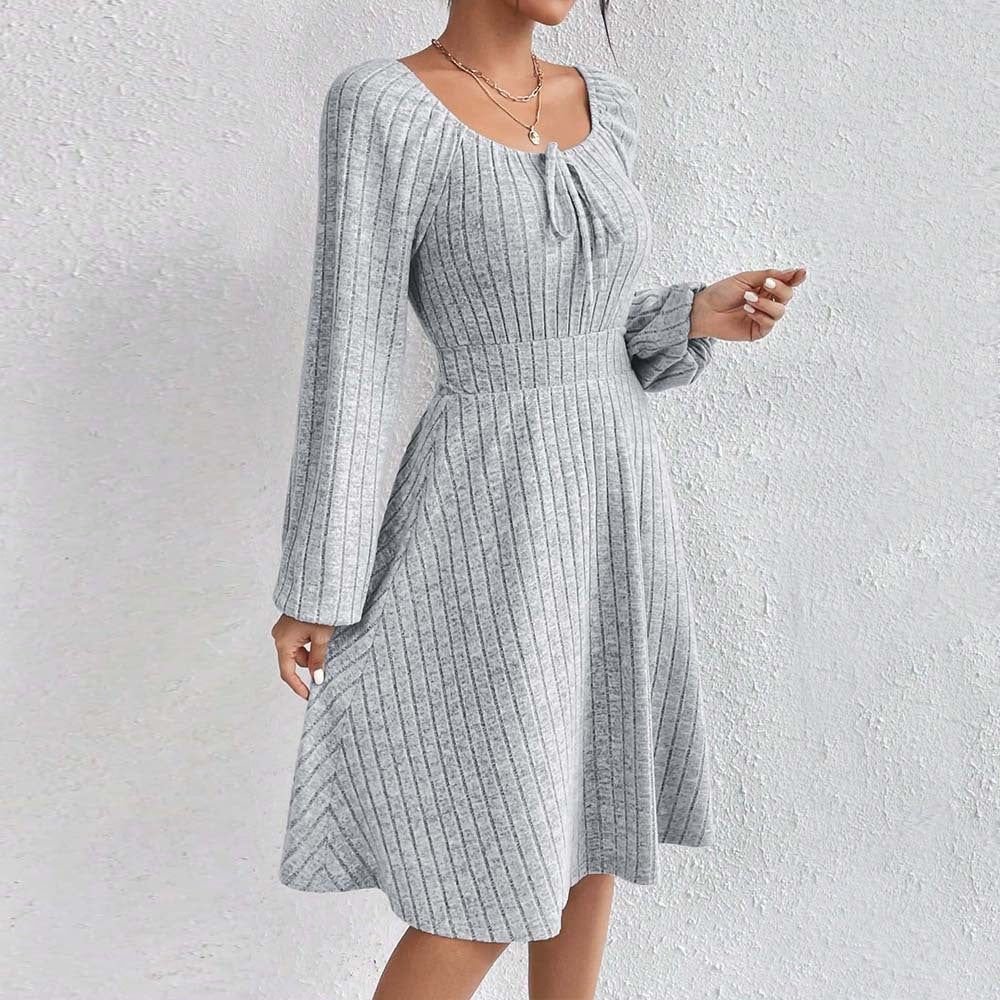 Damen Midi-Kleid mit Elastischem Material und Modischer Raffung Heidi-Mode - Image 4