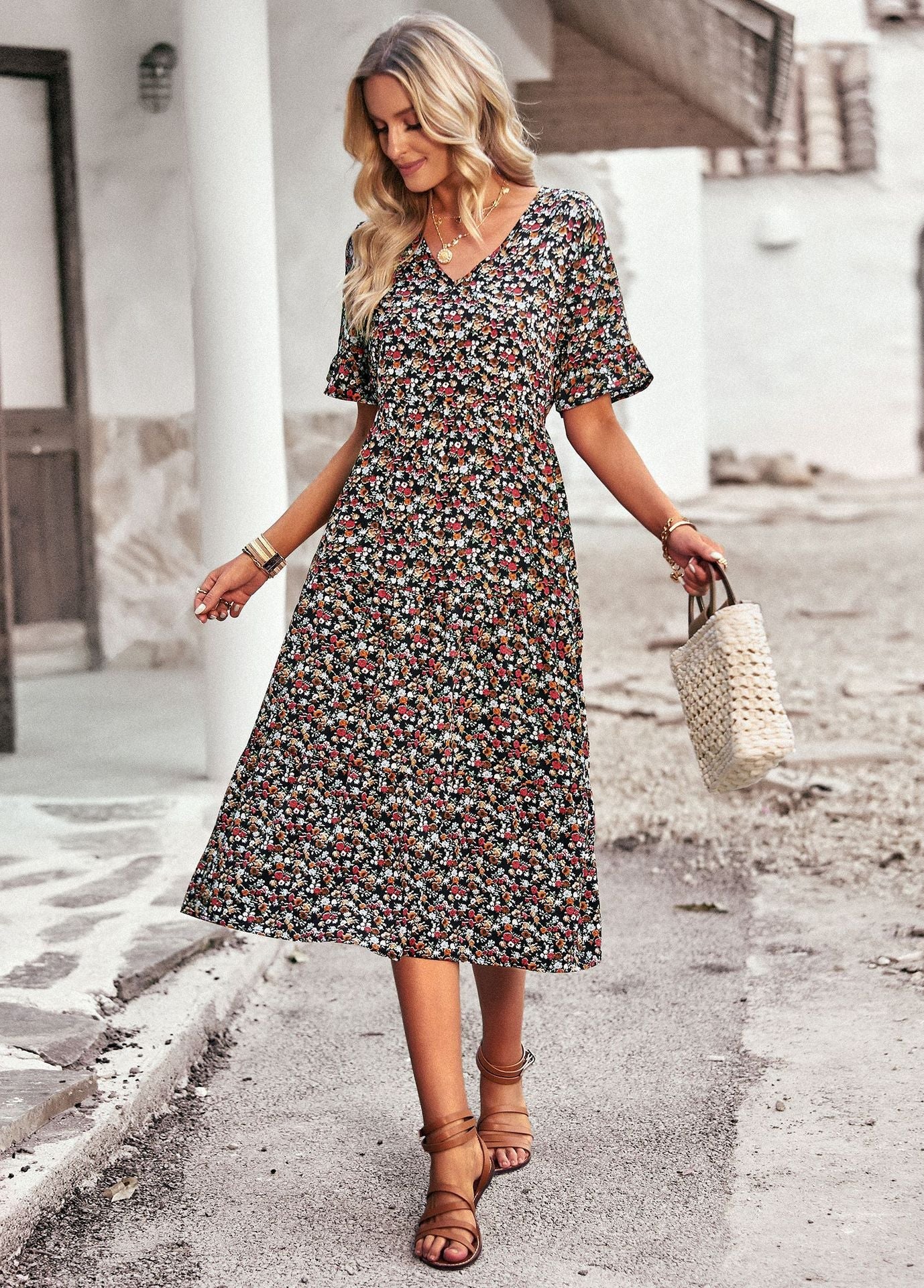 Damen Midi-Kleid mit Floralem Muster und Verspieltem V-Ausschnitt Heidi-Mode - Image 9