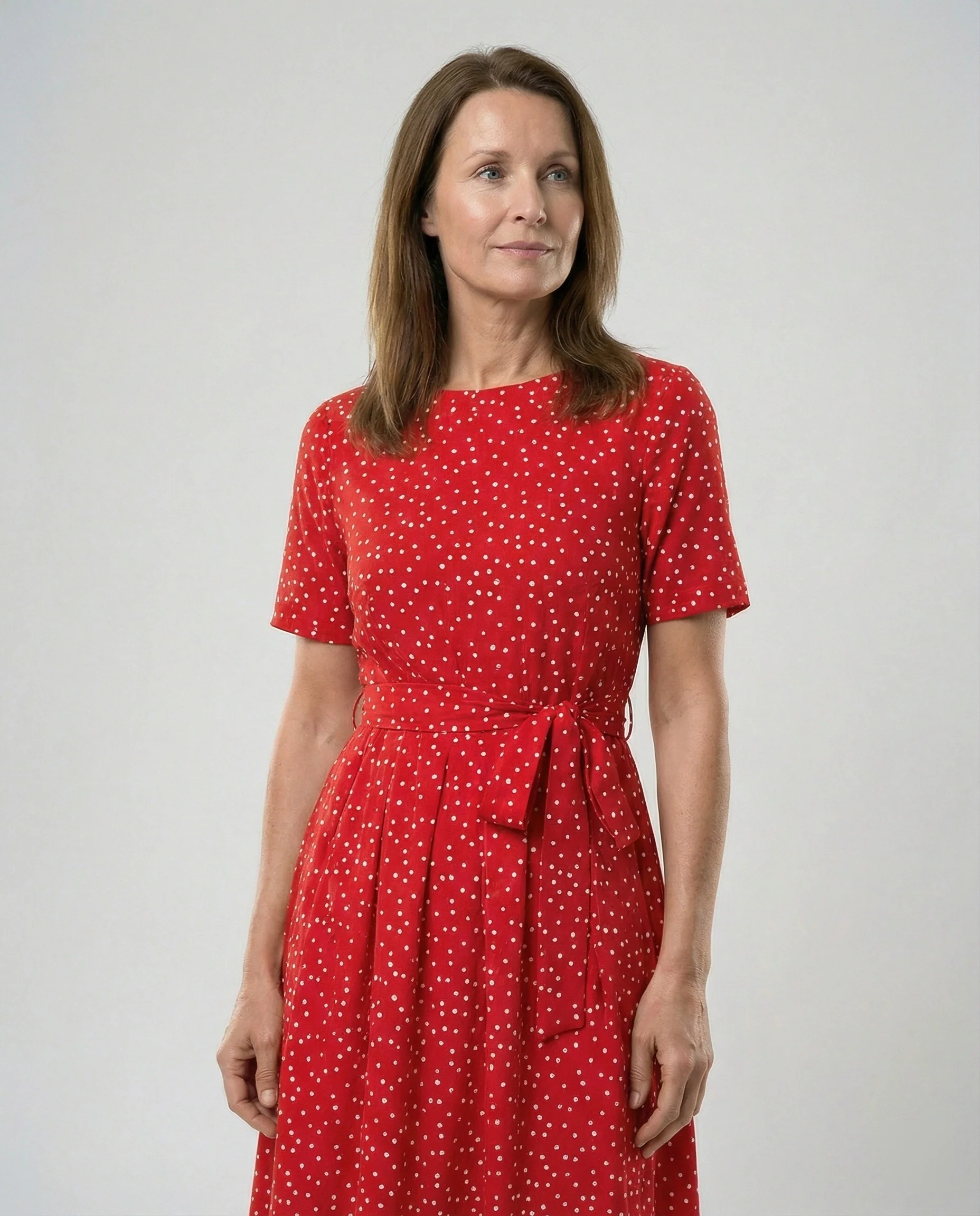 Damen Midi-Kleid mit Taillengürtel und Punkten - Image 9