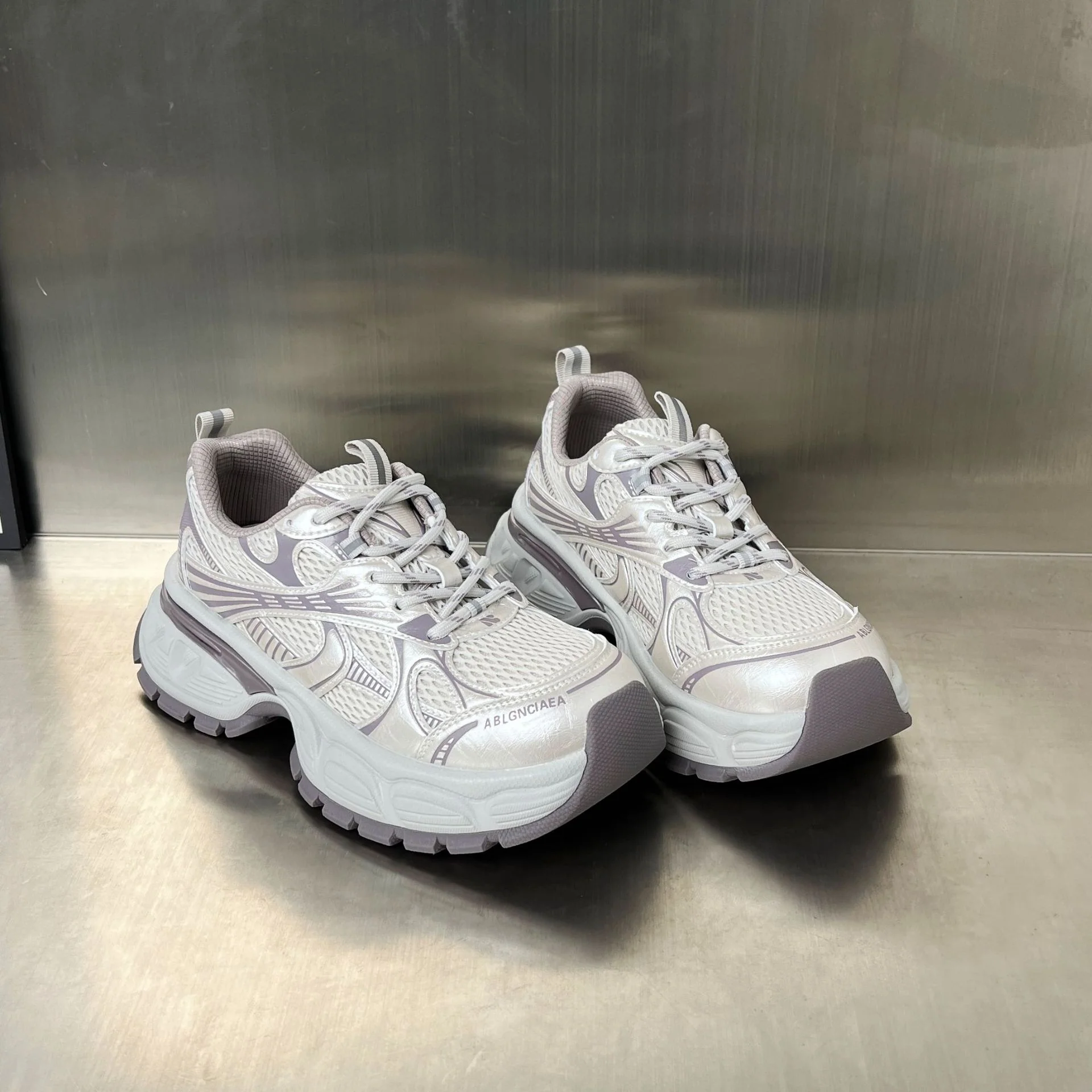 Damen moderne Laufschuhe mit innovativer Dämpfungstechnologie Heidi Mode - Image 4