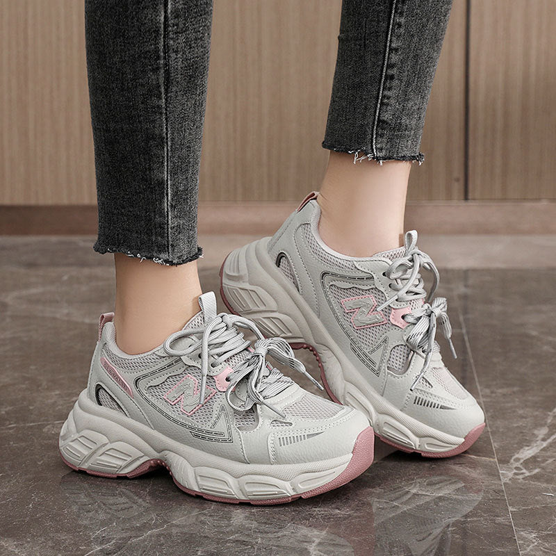 Damen moderne Laufsneaker mit atmungsaktiver Mesh-Oberfläche und dämpfender Sohle Heidi Mode - Image 3