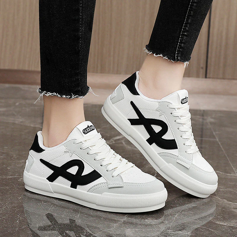 Damen moderne Sneakers mit strapazierfähigem Obermaterial und innovativer Dämpfung Heidi Mode - Image 4