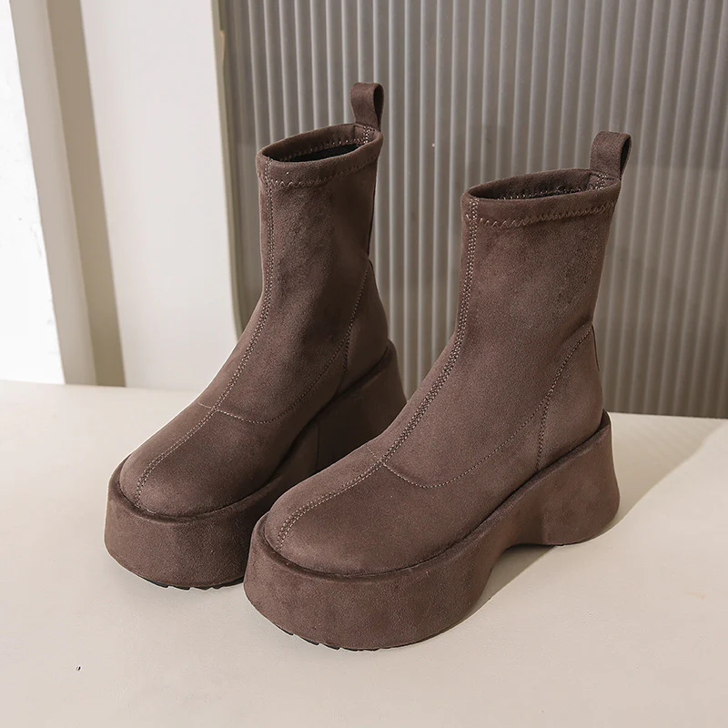 Damen modische Ankle Boots aus hochwertigem Wildleder Heidi Mode - Image 2