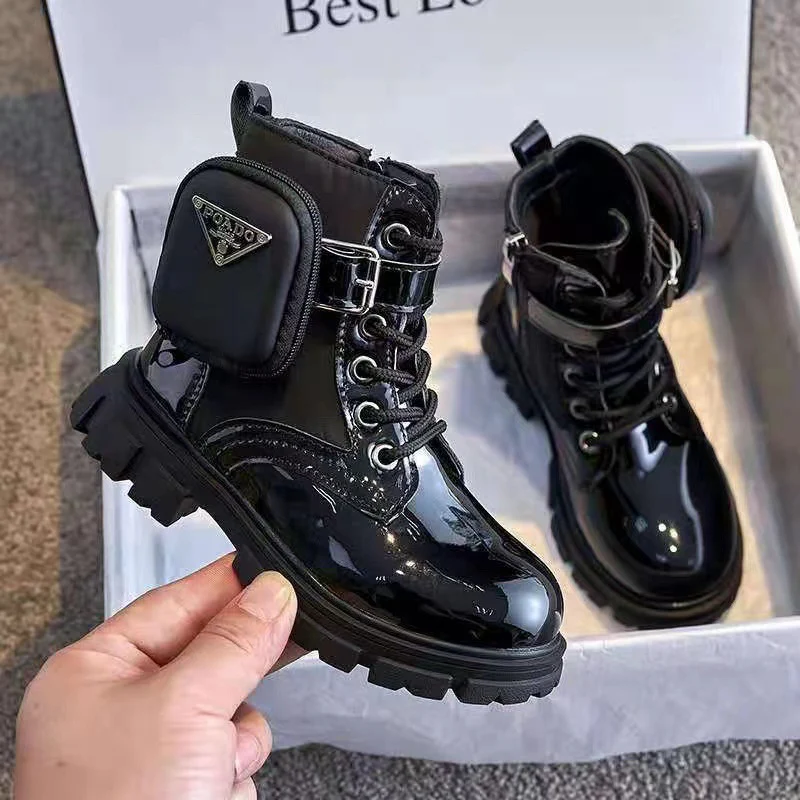 Damen modische Ankle Boots mit praktischen Taschen und robustem Profilsohle Heidi Mode - Image 5