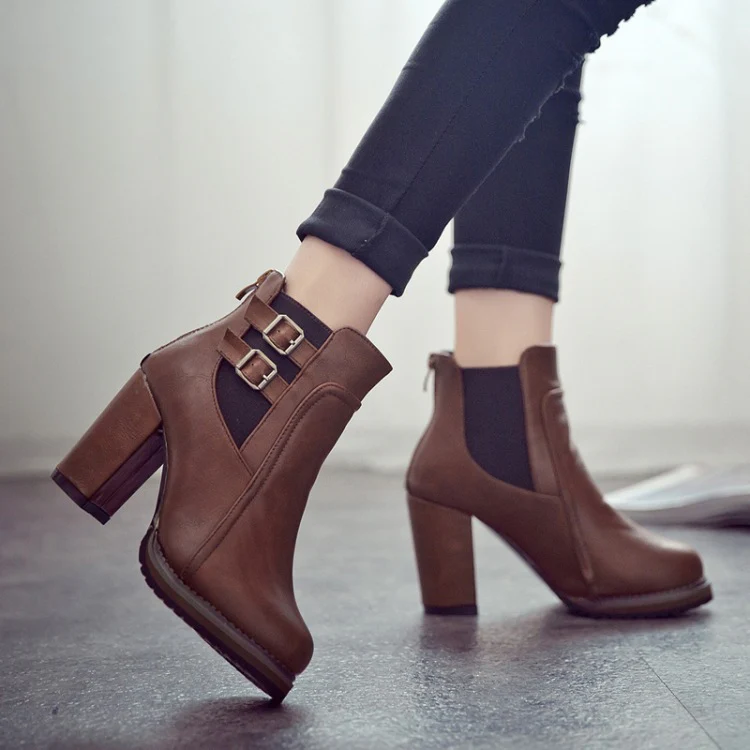 Damen modische Ankle Boots mit robustem Blockabsatz und stilvollen Schnallendetails Heidi Mode - Image 3