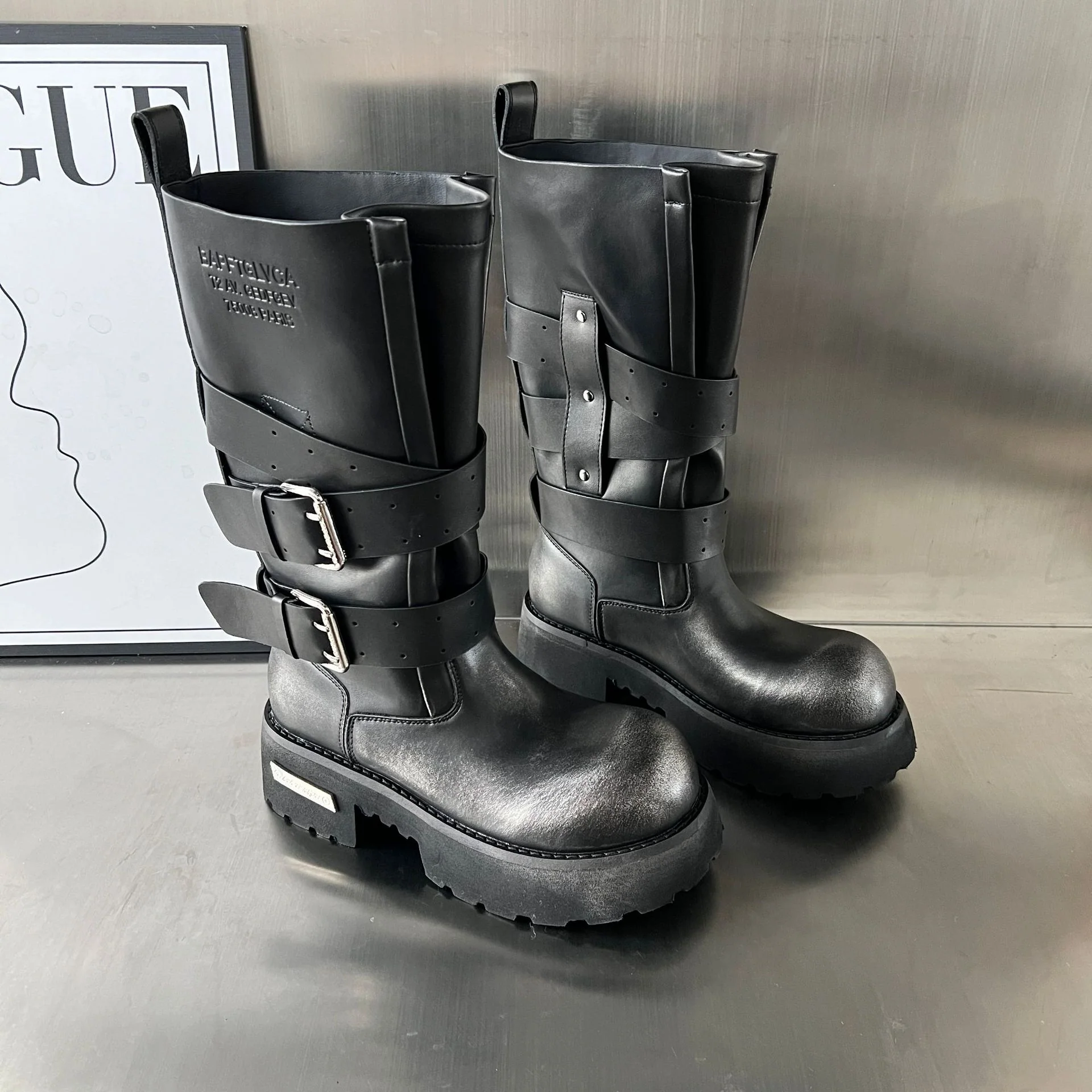 Damen Modische Biker-Stiefel mit robustem Profil und verstellbaren Schnallen Heidi Mode - Image 4