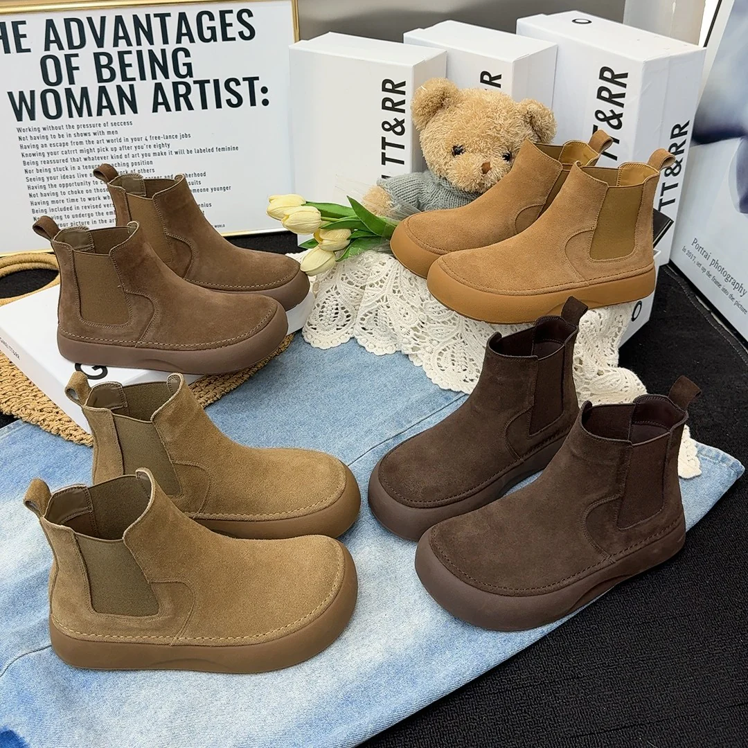 Damen modische Chelsea Boots mit rutschfester Sohle und chicem Detail Heidi Mode - Image 4