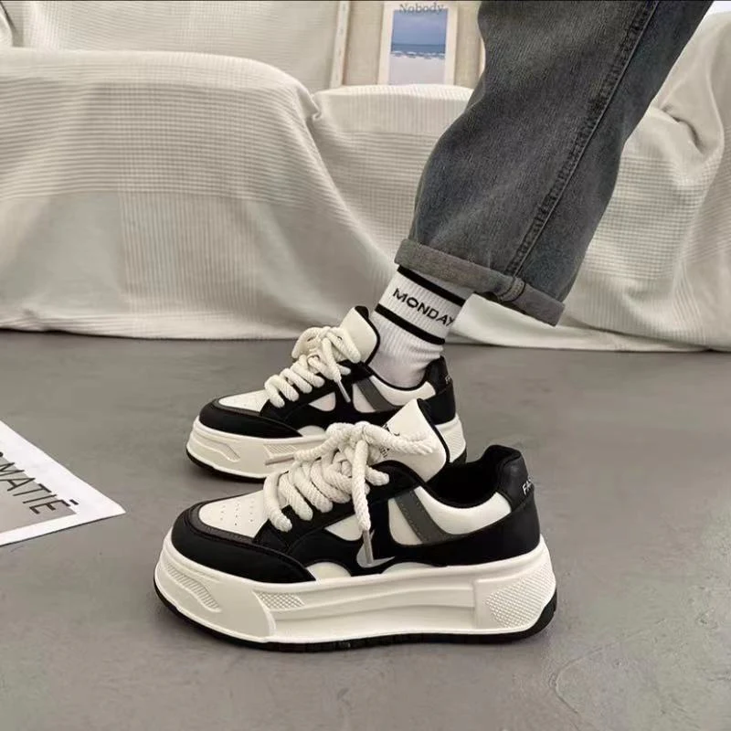 Damen modische Chunky-Sneaker mit dicker Dämpfung und elastischem Schnürsystem Heidi Mode - Image 6