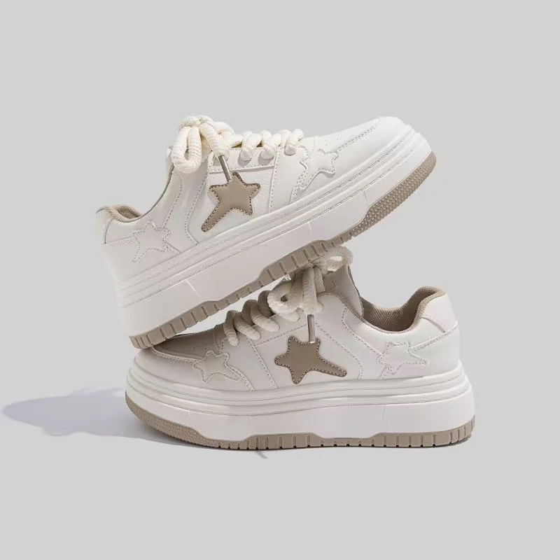 Damen Modische Chunky Sneakers mit dekorativen Sternenapplikationen Heidi Mode - Image 2