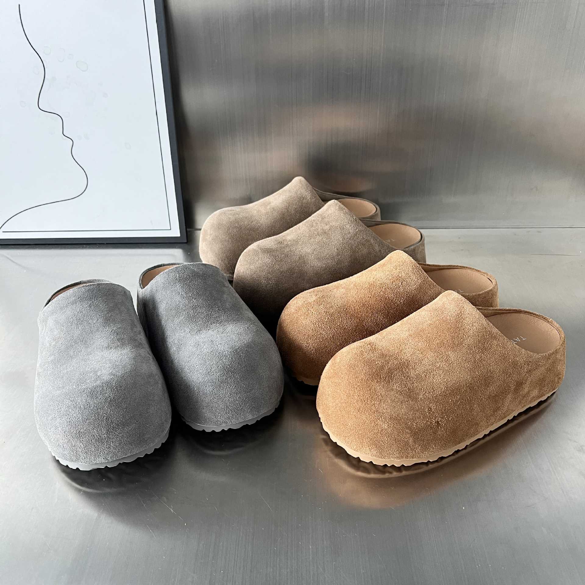 Damen modische Clogs aus weichem Wildleder mit ergonomischem Fußbett Heidi Mode - Image 4