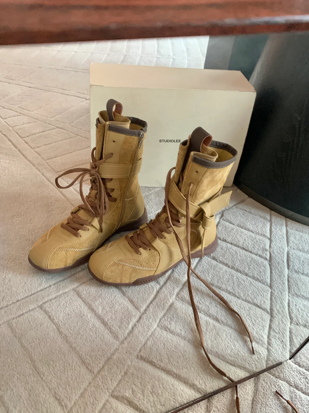 Damen modische High-Top Stiefel mit trendiger Schnürung und luxuriösem Innenfutter Heidi Mode - Image 6