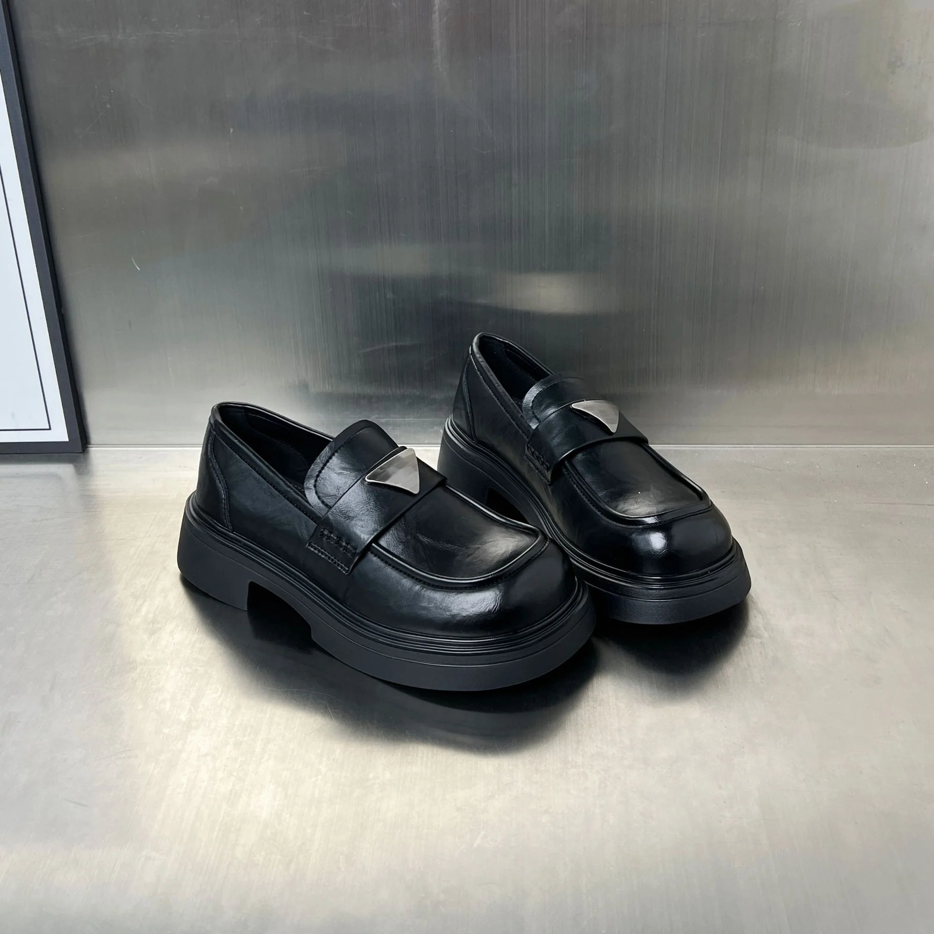 Damen modische Loafer mit komfortabler Sohle und eleganter Schnalle Heidi Mode - Image 4
