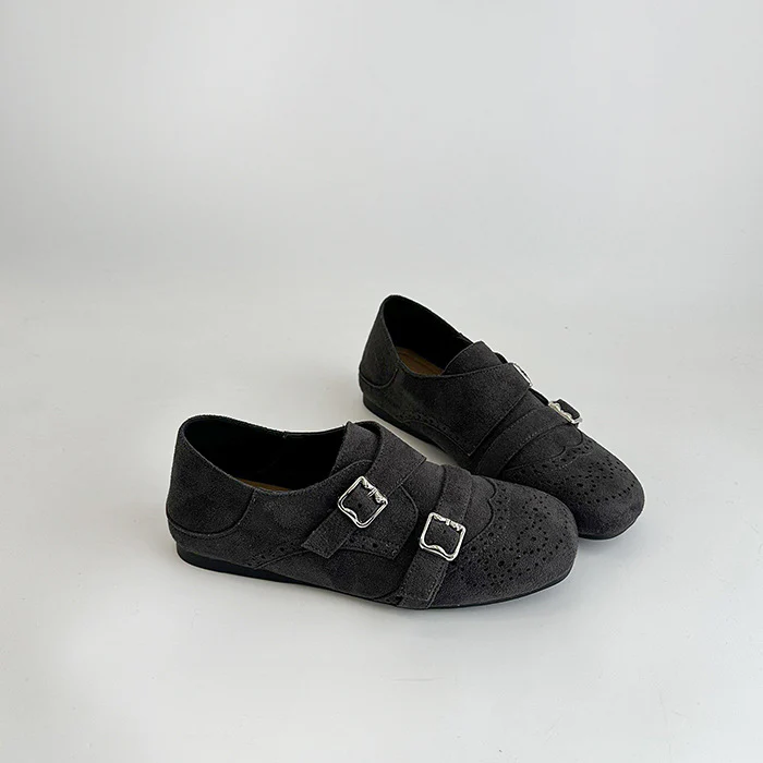 Damen modische Mokassins mit doppeltem Schnallenverschluss und stilvollem perforiertem Design Heidi Mode - Image 3