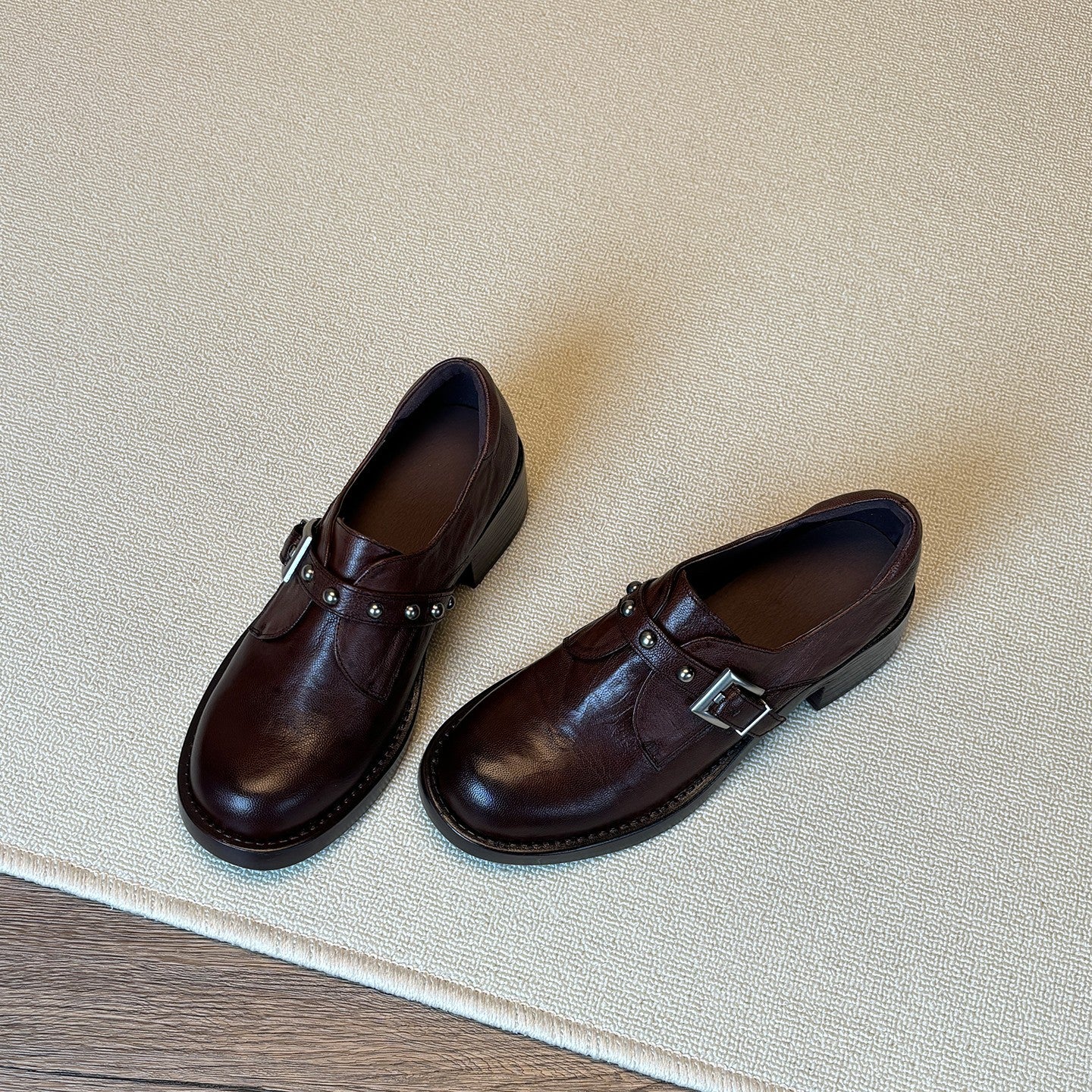 Damen modische Plateau-Schuhe mit dekorativen Riemen und komfortablem Blockabsatz Heidi Mode - Image 7
