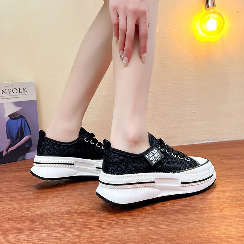 Damen Modische Plateau-Sneaker mit eleganter Textur und atmungsaktiver Oberflächenstruktur Heidi Mode - Image 4