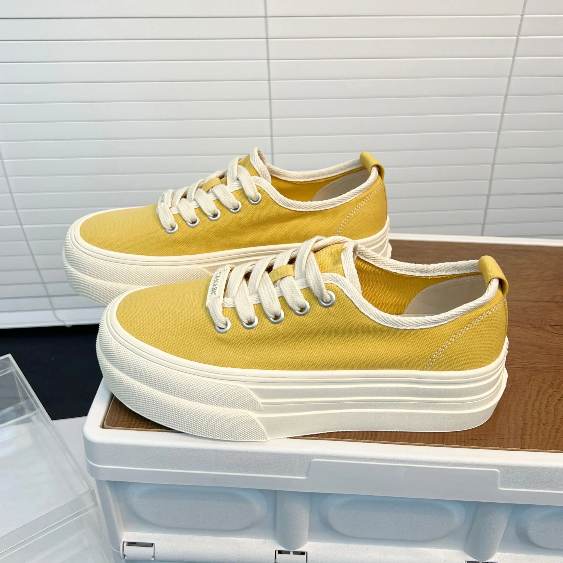 Damen Modische Plateau-Sneaker mit erhöhtem Sohlenprofil und atmungsaktivem Obermaterial Heidi Mode - Image 8