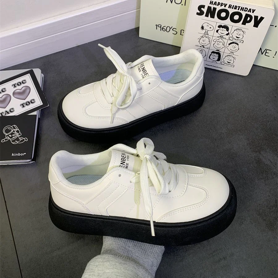 Damen modische Plateau-Sneaker mit klassischem Obermaterial und bequemer Dämpfung Heidi Mode - Image 3