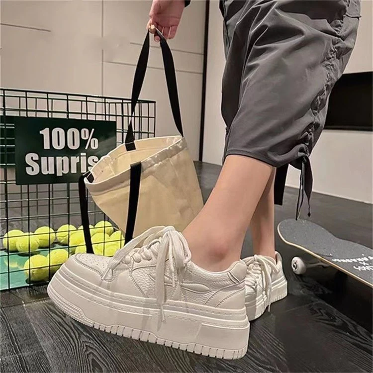 Damen modische Plateau-Sneaker mit trendigem Design und rutschfester Sohle Heidi Mode - Image 2