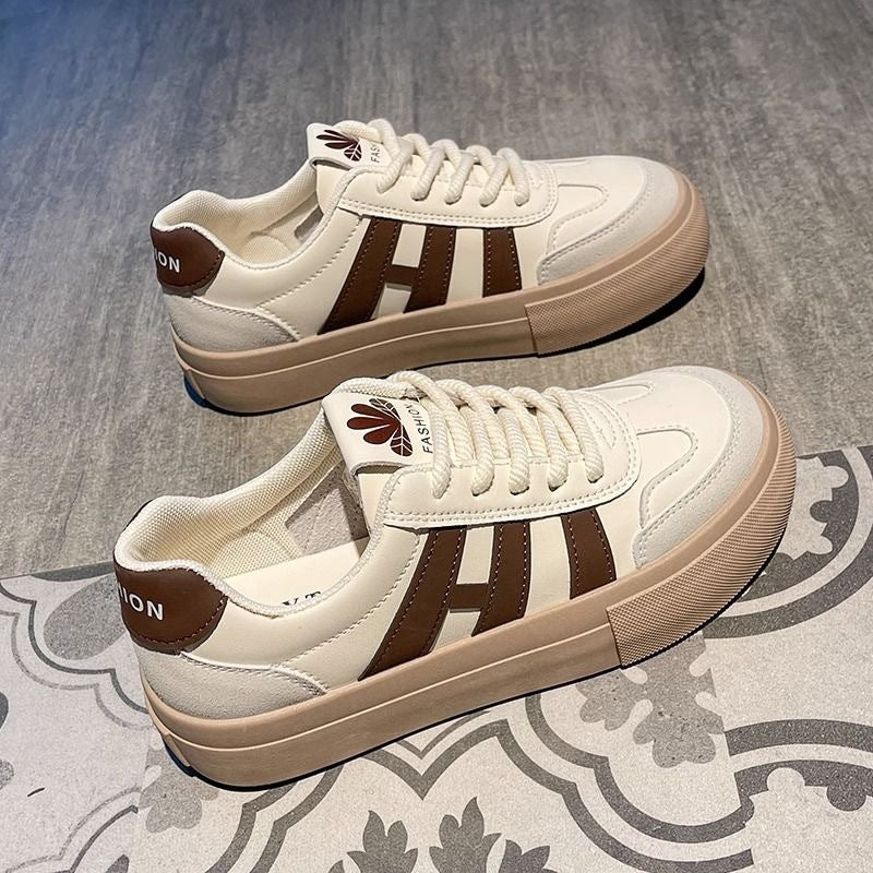 Damen Modische Plateau Sneakers mit klassischem Design und komfortabler Sohle Heidi Mode - Image 7
