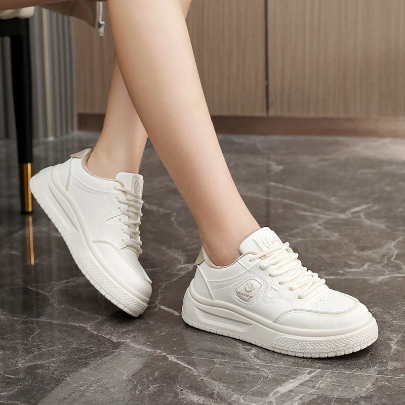 Damen modische Plateausneaker mit atmungsaktivem Obermaterial und rutschfester Sohle Heidi Mode - Image 4