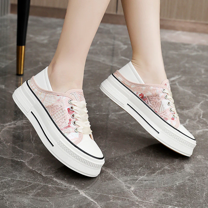 Damen modische Plateausneaker mit glänzenden Pailletten und elastischem Schnürsystem Heidi Mode - Image 4