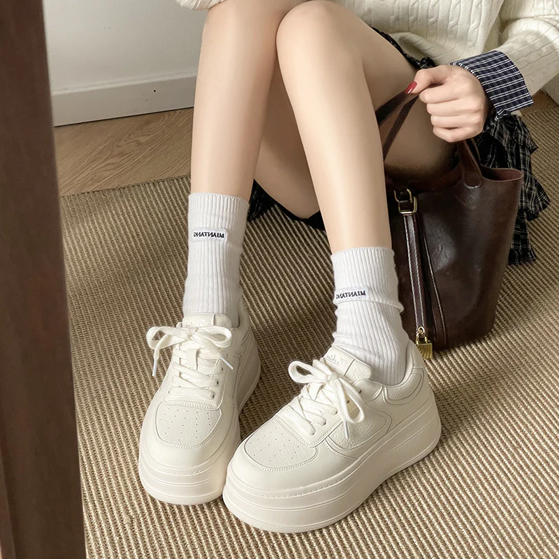 Damen modische Plattform Sneakers mit atmungsaktiver Oberflächenstruktur Heidi Mode - Image 6
